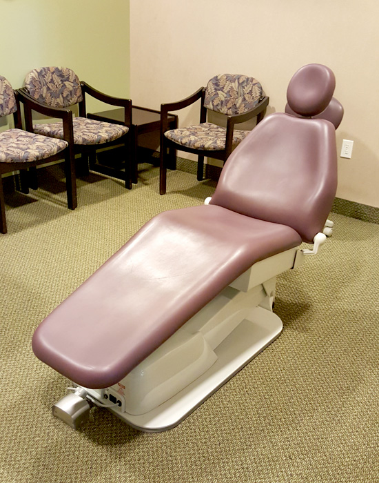 dental-exam-chair_550x700